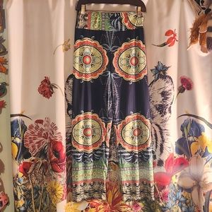 Eccentric strech flare bottom leggings